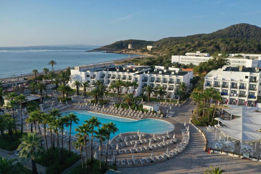 Ibiza 5* Autumn Short Break NInja Offer - Image 2