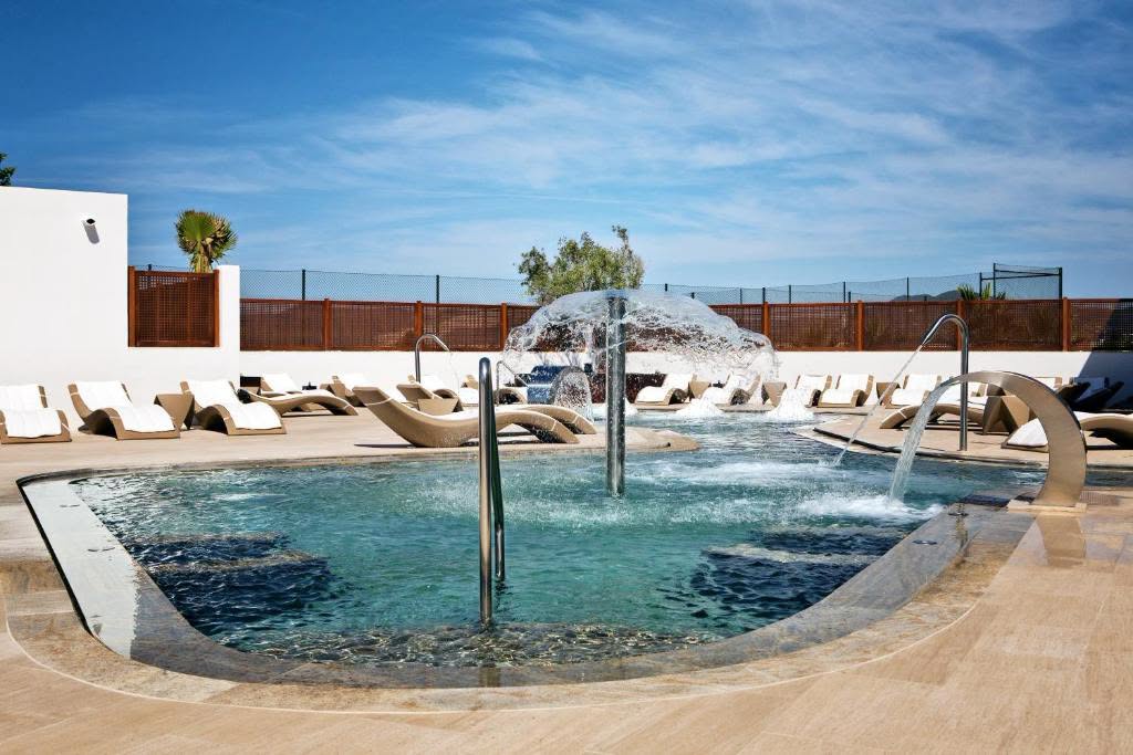 Ibiza 5* Autumn Short Break NInja Offer - Image 3