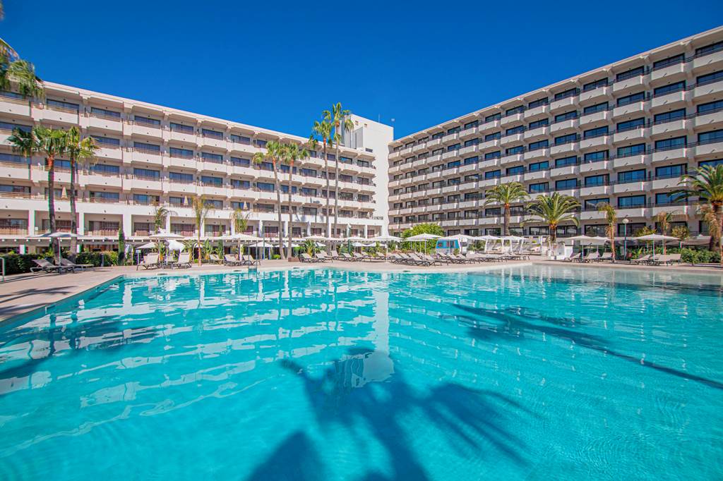 MAJORCA 2027 EARLY BOOKER SHORT BREAK - Image 4