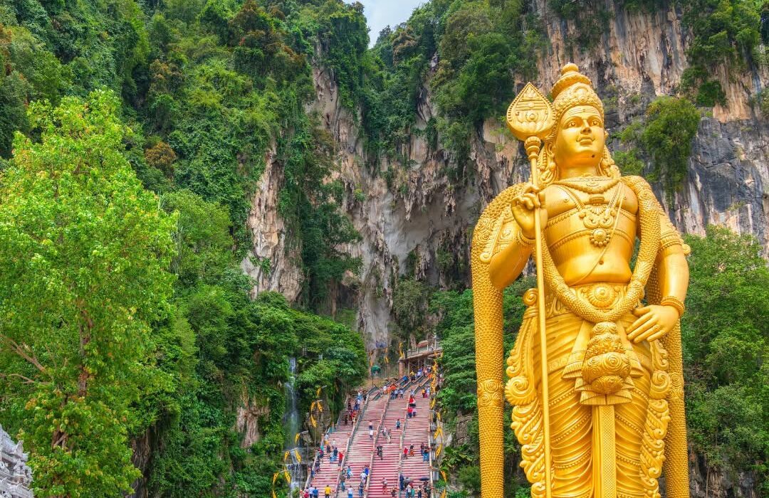Visit Kuala Lumpur Malaysia with Elephant Tour - Image 3