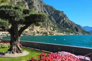 LAST MIN Lake Garda Italy 4* Mini Break Offer