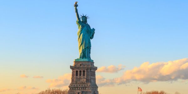 LOW PRICE Special : Winter in New York USA