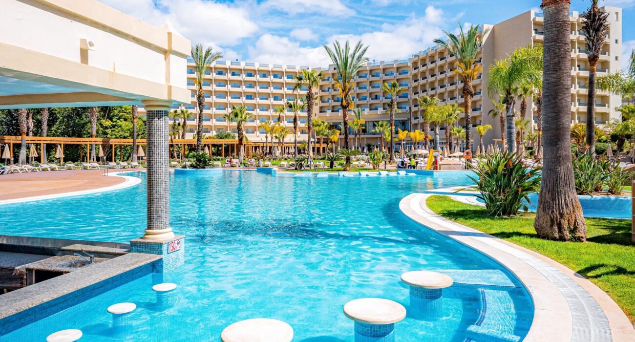 All Inclusive 4* Algarve Portugal Halloween Hols - Image 1