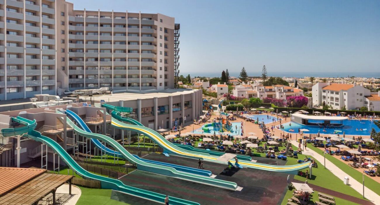 Algarve Portugal Halloween Family Sunshine Hols - Image 3