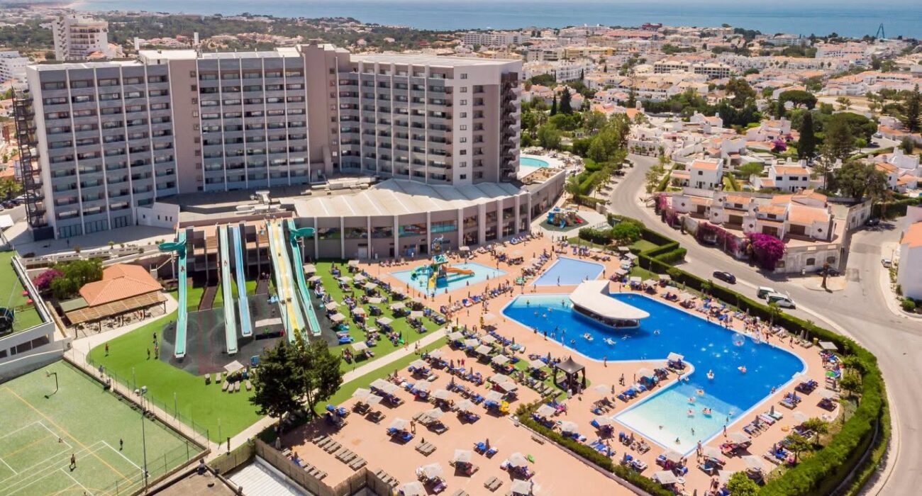 Algarve Portugal Halloween Family Sunshine Hols - Image 4