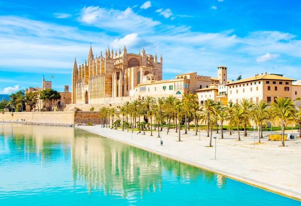 Halloween Hols Special: Palma City Weekender - Image 1
