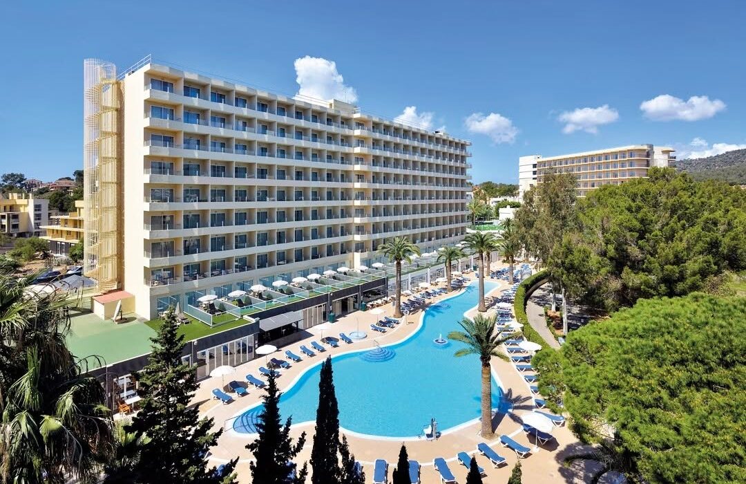 Peak Summer Palma Nova Majorca Family Hols - Image 1
