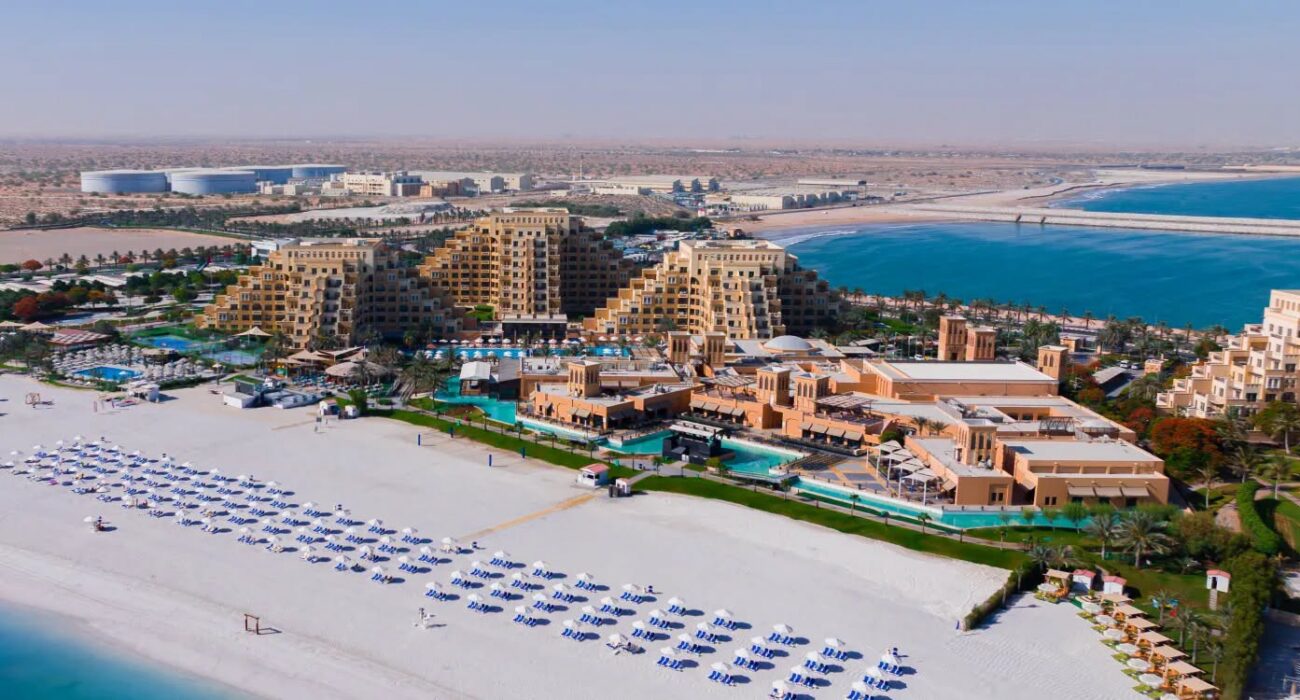 Late Year UAE Luxury Bliss in Ras Al Khaimah - Image 1