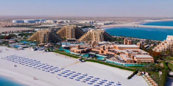 Late Year UAE Luxury Bliss in Ras Al Khaimah