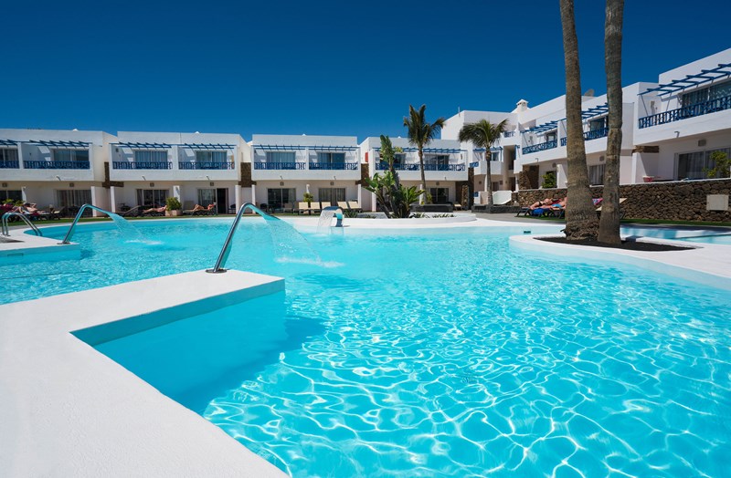 LANZAROTE SUMMER 27 EARLY BOOKER - Image 1