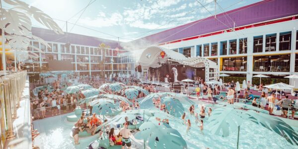 GIRLS IBIZA GETAWAY – LAST MINUTE
