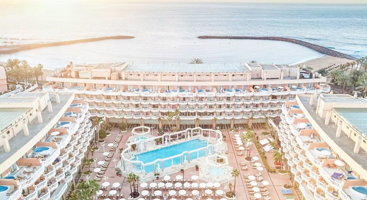 Playa De Las Americas Winter Mini Break Offer - Image 1