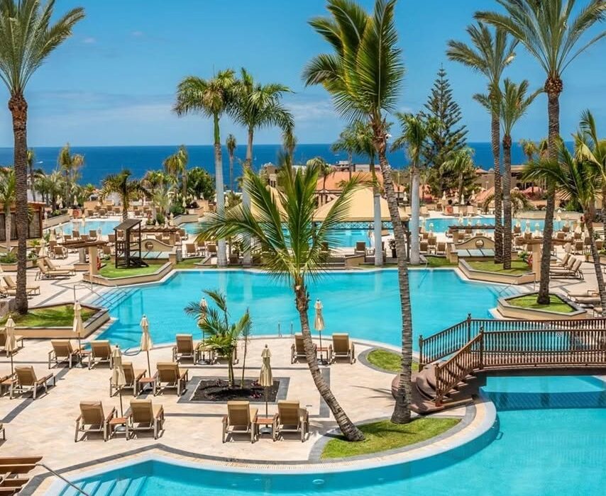 Tenerife 5* Winter Sunshine NInja Getaway - Image 1