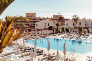 Winter BARGAIN to 4* Tenerife Sunshine