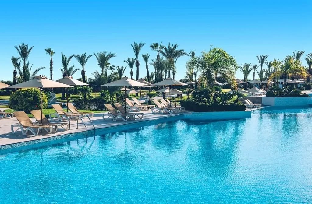 BARGAIN ALERT Tunisia Late Year 5* Sunshine - Image 1
