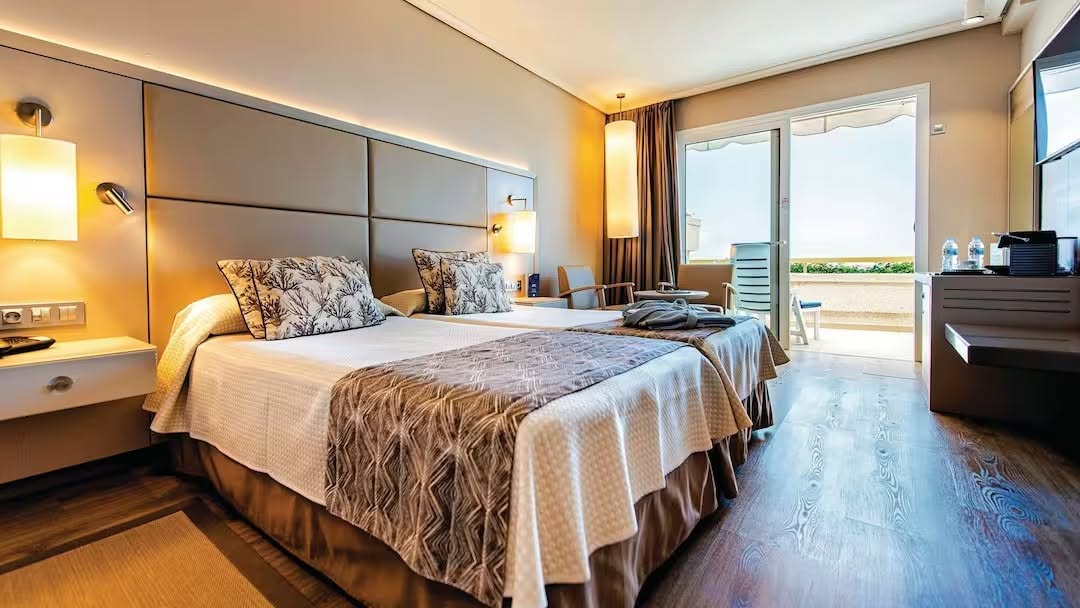 Spring Arona Gran Adults Only Tenerife Sunshine - Image 3