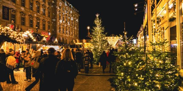 Visit the Christmas Markets in Bath England
