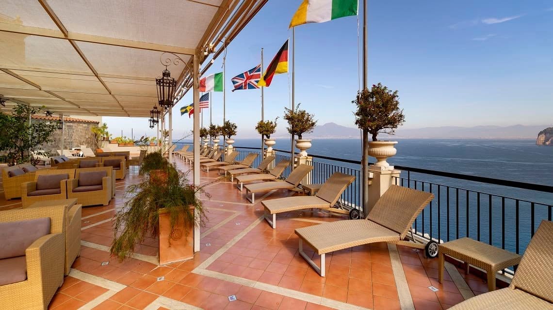 Peak Summer Special to Stunning Sorrento Italy - Image 3