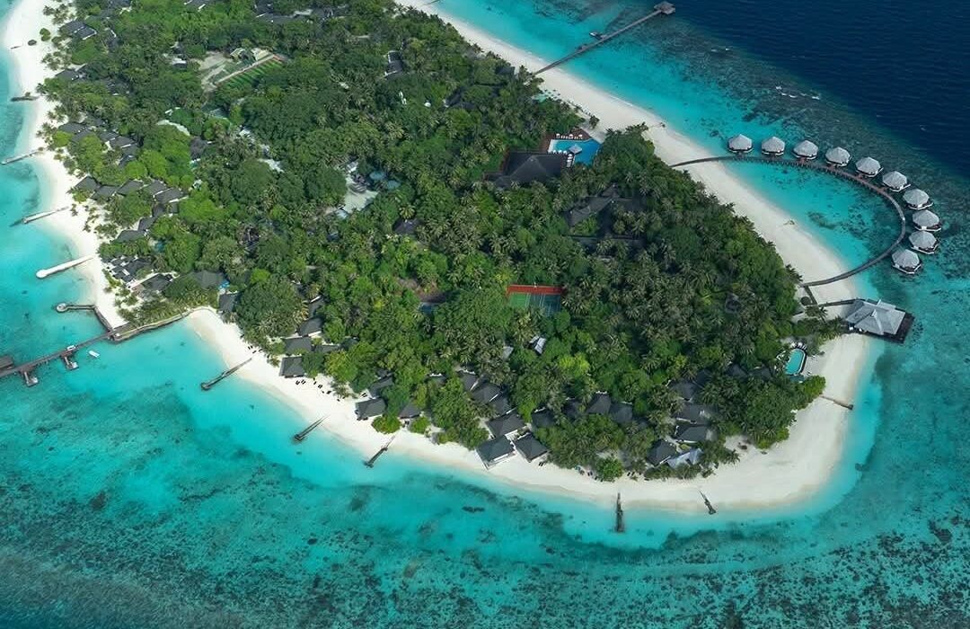Dreamy All Inclusive Maldives Ninja Escape - Image 1