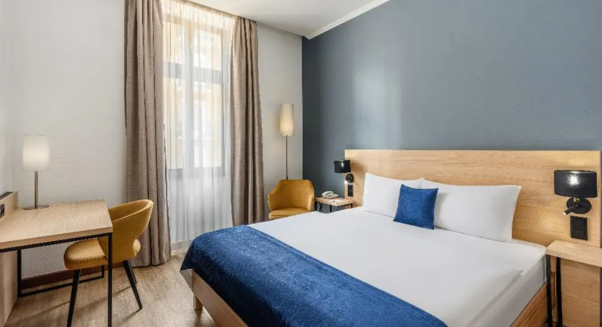 Last Minute City Break Deal to Budapest - Image 3