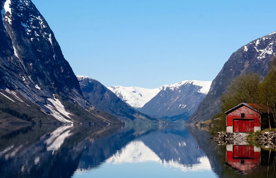 Norway and Nothern Lights Explorer Cruise FROM Belfast - Image 2
