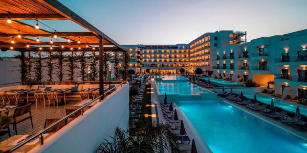 CYPRUS HALF BOARD EARLY BOOKER