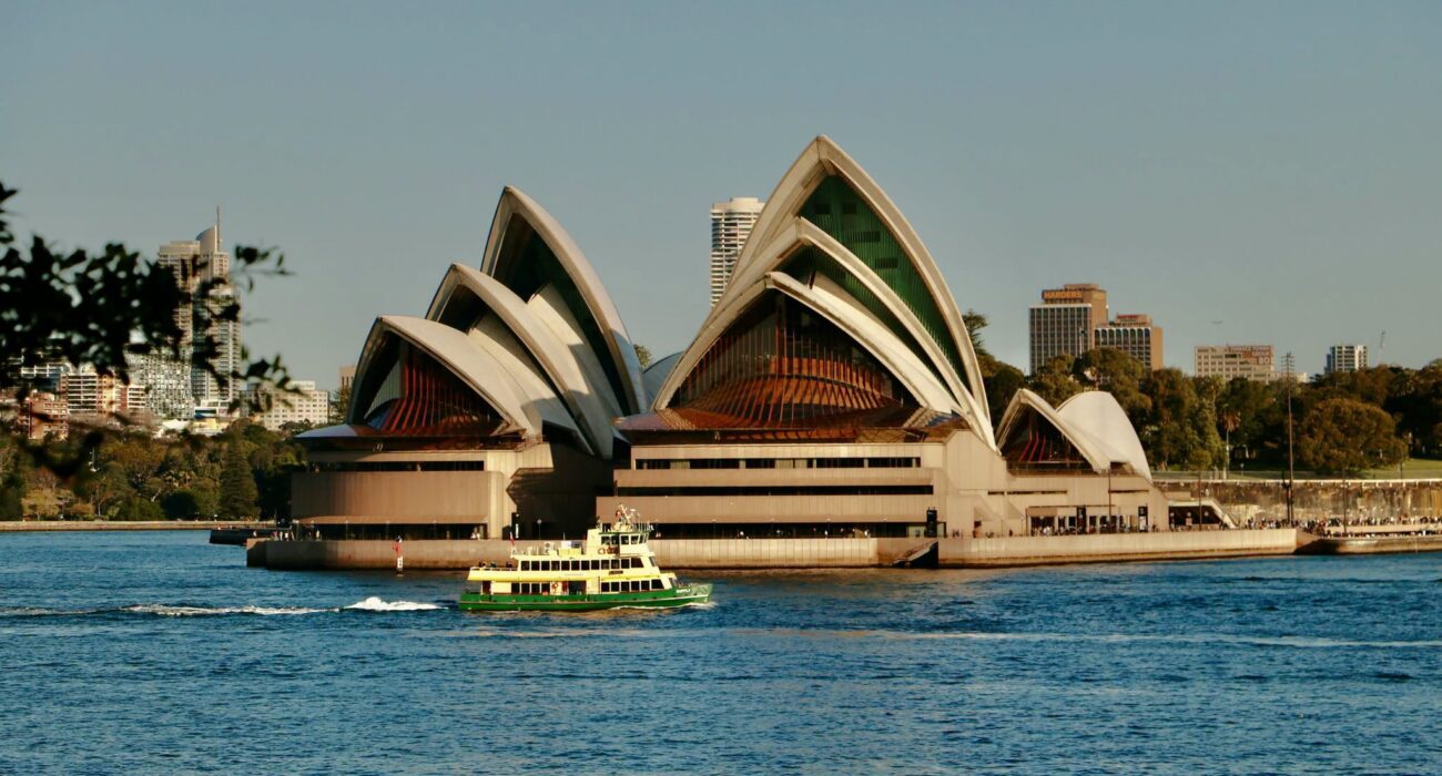 Explore the Best of New Zealand BUCKET LIST Cruise - Image 3