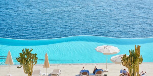 Gran Canaria Spring Sunshine with EPIC Pool Views