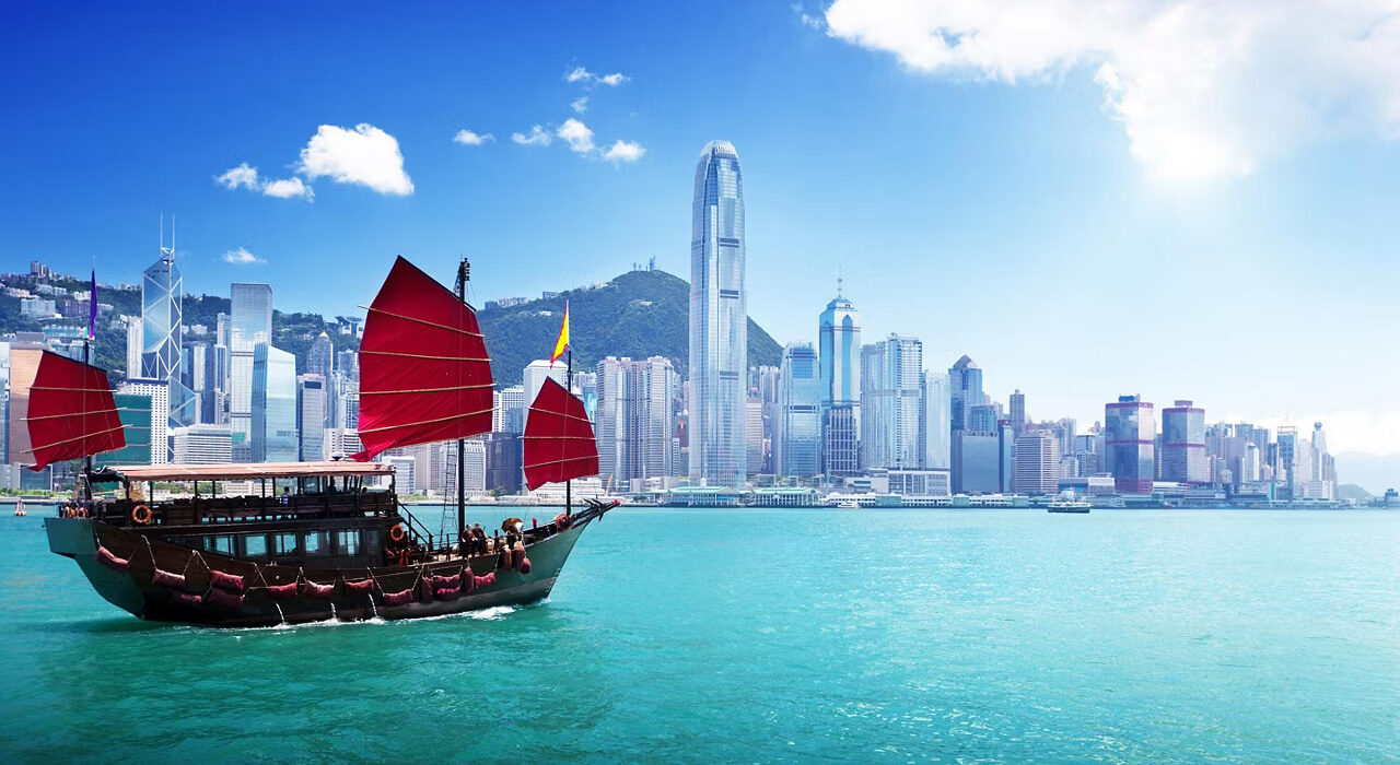 DISCOVER JAPAN, HONG KONG & VIETNAM BY CRUISE - Image 1