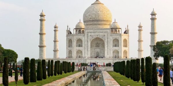 Tour of Taj, Tigers and Forts – India 2027 Tour