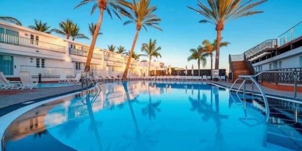 Lanzarote Late Year Sunshine Mini Breaks
