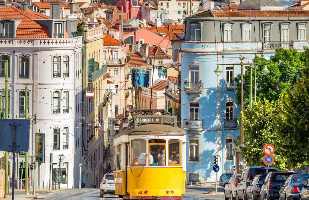 Lisbon Short Break with Estoril Coast Tour - Image 1