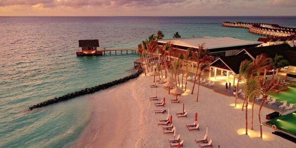 DUBAI & MALDIVES – THE ULTIMATE 10-NIGHT GETAWAY!