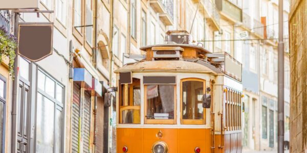LAST MIN 4* City Break to Beautiful Porto