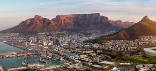 SOUTH AFRICA: CAPE TOWN, DAY SAFARI & WINELANDS