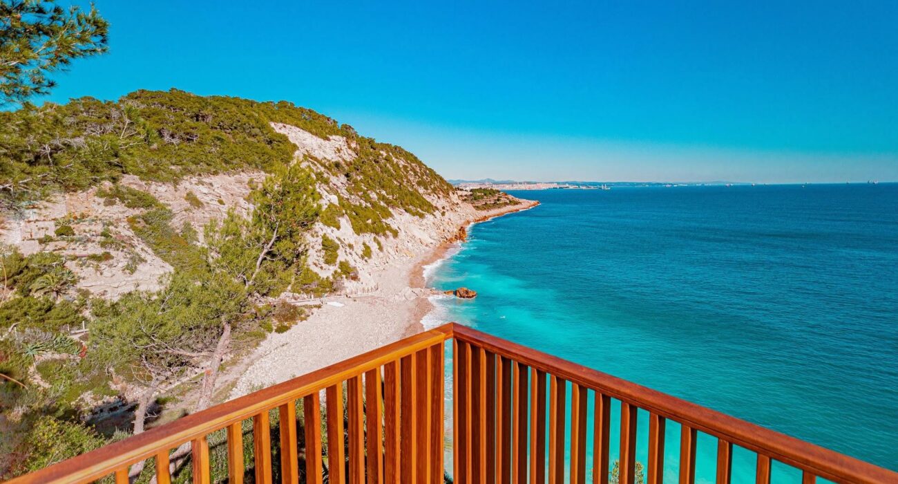 Spring Sunshine Costa Daurada Spain Offer - Image 1