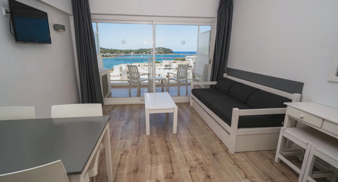 Spring 27 STAG / HEN Special to Santa Ponsa - Image 4