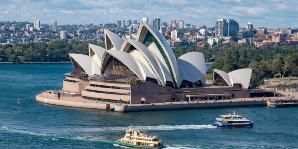 Dubai and Sydney Early Summer BARGAIN Break