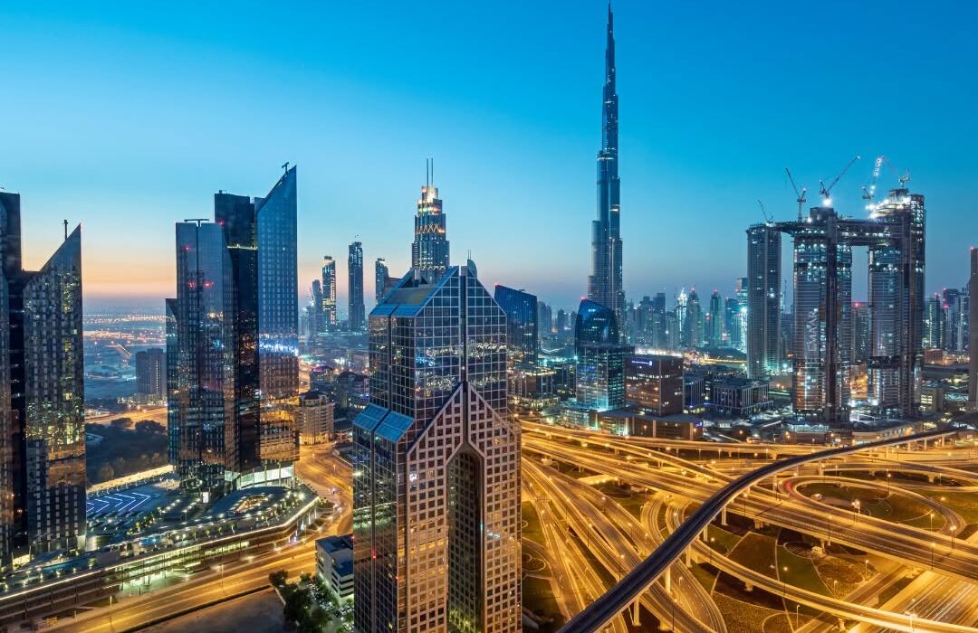Dubai and Sydney Early Summer BARGAIN Break - Image 2