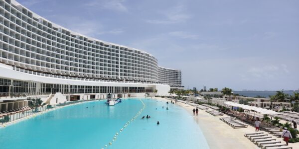 Honeymoon 5* Luxury Special Cancun Mexico